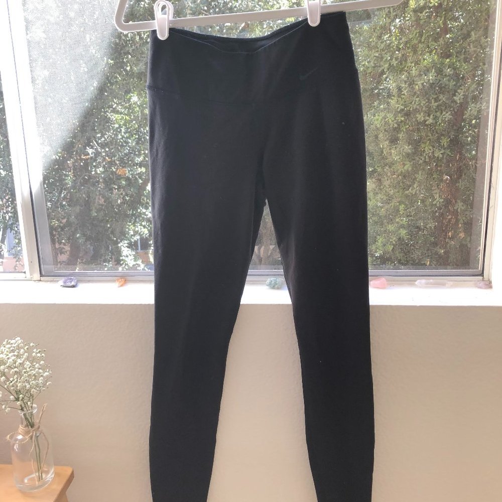 ♥️ Nike Leggings